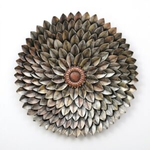 B Ton Daisy Metal Wall Decor